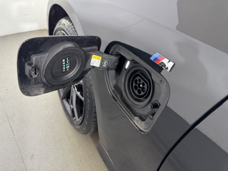 2024 (74) BMW 3 SERIES 330e 22.3 kWh M Sport 4dr Step Auto [Pro Pack] 5660872