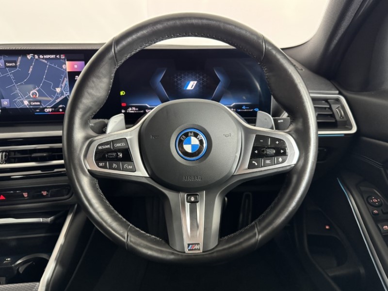 2024 (74) BMW 3 SERIES 330e 22.3 kWh M Sport 4dr Step Auto [Pro Pack] 5660822