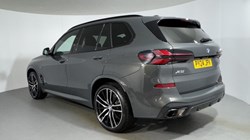 2024 (24) BMW X5 xDrive40d MHT M Sport 5dr Auto 5697486