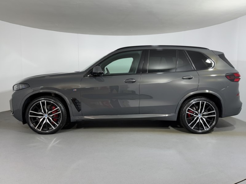 2024 (24) BMW X5 xDrive40d MHT M Sport 5dr Auto 5697485