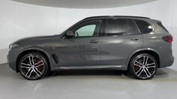 2024 (24) BMW X5 xDrive40d MHT M Sport 5dr Auto 5697485