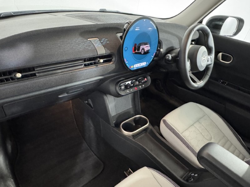 2025 (25) MINI COOPER 1.5 C Classic 3dr Auto 5681341