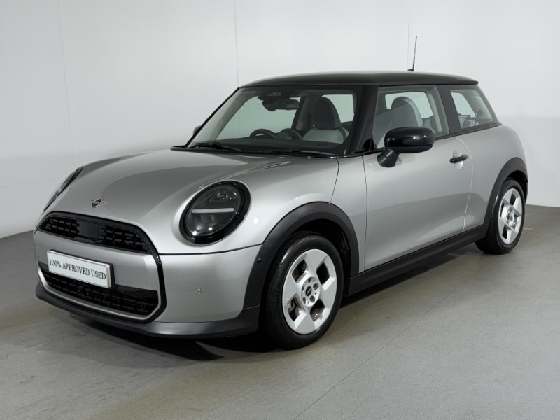 2025 (25) MINI COOPER 1.5 C Classic 3dr Auto 5681348