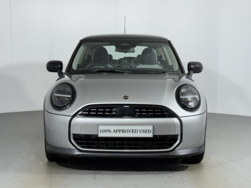 2025 (25) MINI COOPER 1.5 C Classic 3dr Auto 5681347
