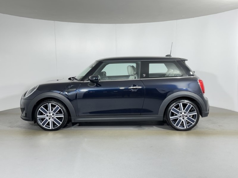 2023 (23) MINI HATCHBACK 1.5 Cooper Exclusive Premium 3dr Auto 5687008
