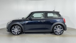 2023 (23) MINI HATCHBACK 1.5 Cooper Exclusive Premium 3dr Auto 5687008