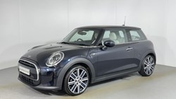 2023 (23) MINI HATCHBACK 1.5 Cooper Exclusive Premium 3dr Auto 5687009