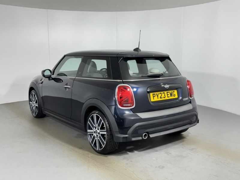 2023 (23) MINI HATCHBACK 1.5 Cooper Exclusive Premium 3dr Auto 5687006