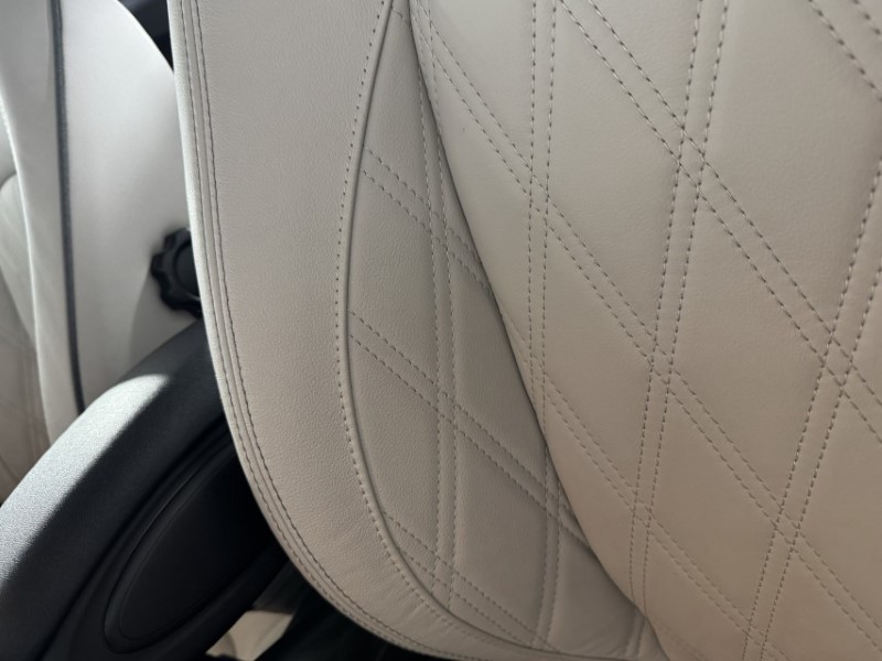 2023 (23) MINI HATCHBACK 1.5 Cooper Exclusive Premium 3dr Auto 5687000