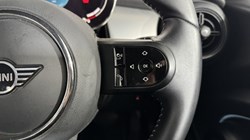 2023 (23) MINI HATCHBACK 1.5 Cooper Exclusive Premium 3dr Auto 5686976