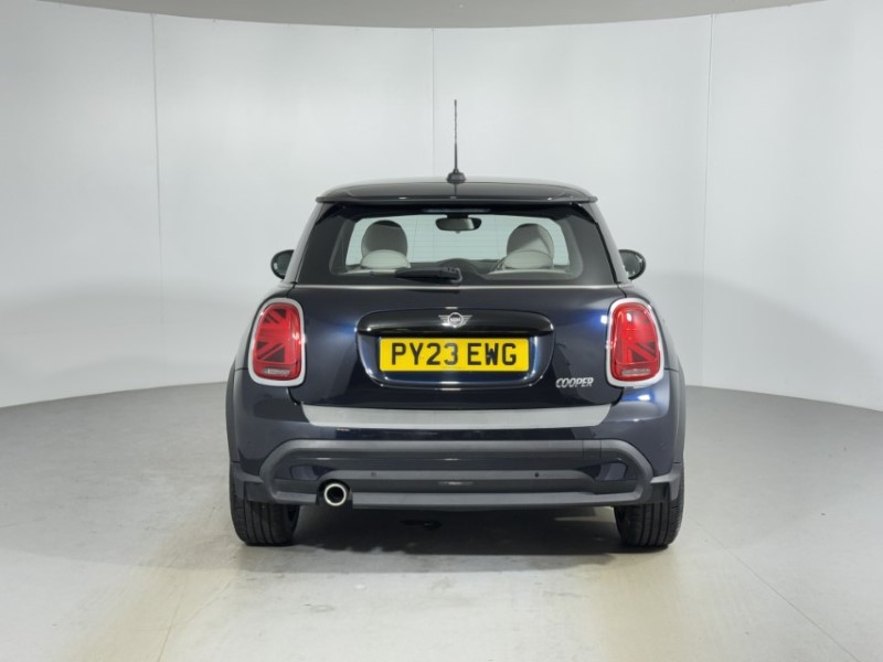 2023 (23) MINI HATCHBACK 1.5 Cooper Exclusive Premium 3dr Auto 5687005