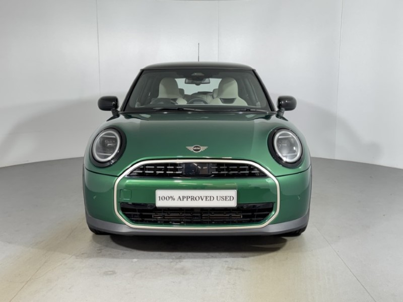 2024 (74) MINI COOPER 1.5 C Exclusive 3dr Auto 5697204