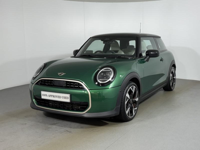 2024 (74) MINI COOPER 1.5 C Exclusive 3dr Auto 5697198