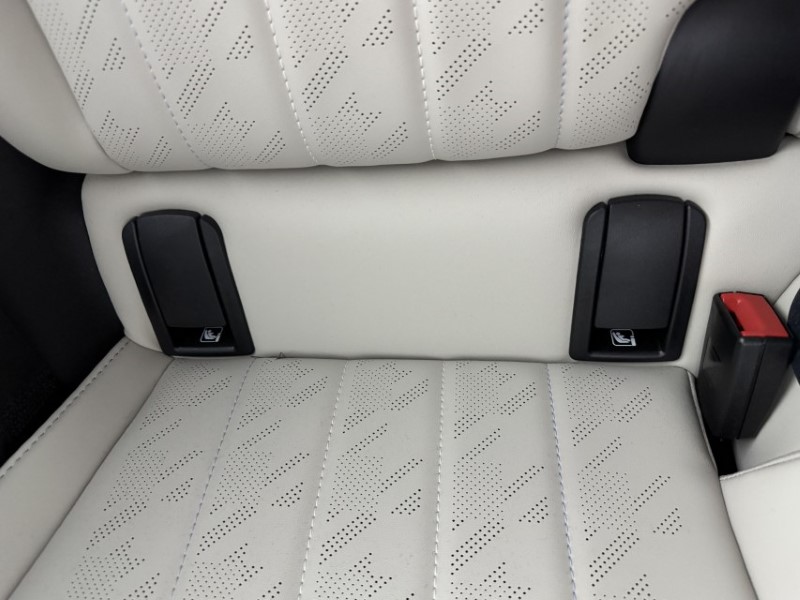 2024 (74) MINI COOPER 1.5 C Exclusive 3dr Auto 5697180