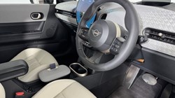 2024 (74) MINI COOPER 1.5 C Exclusive 3dr Auto 5697158