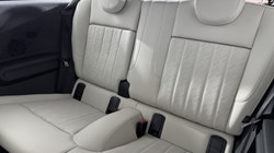 2024 (74) MINI COOPER 1.5 C Exclusive 3dr Auto 5697177
