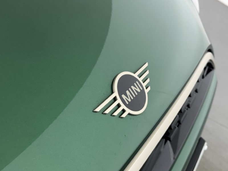 2024 (74) MINI COOPER 1.5 C Exclusive 3dr Auto 5697162