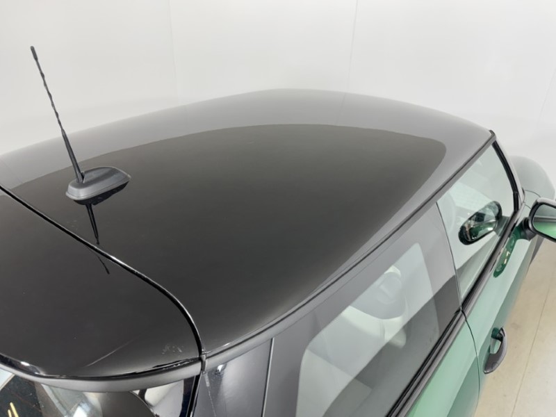 2024 (74) MINI COOPER 1.5 C Exclusive 3dr Auto 5697164