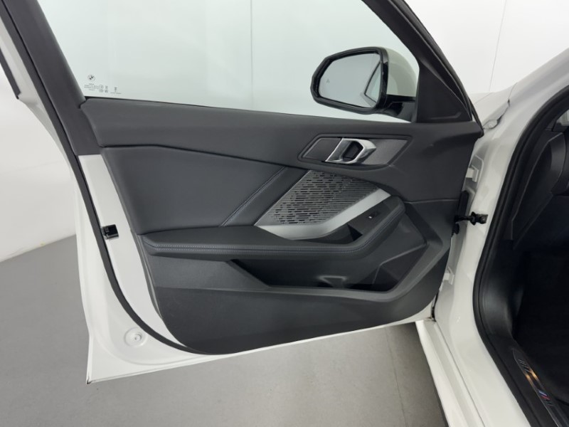 2025 (75) BMW 1 SERIES 120 M Sport 5dr Step Auto 5900549