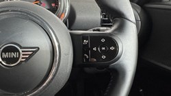 2022 (72) MINI CLUBMAN 1.5 Cooper Exclusive 6dr Auto 5702105