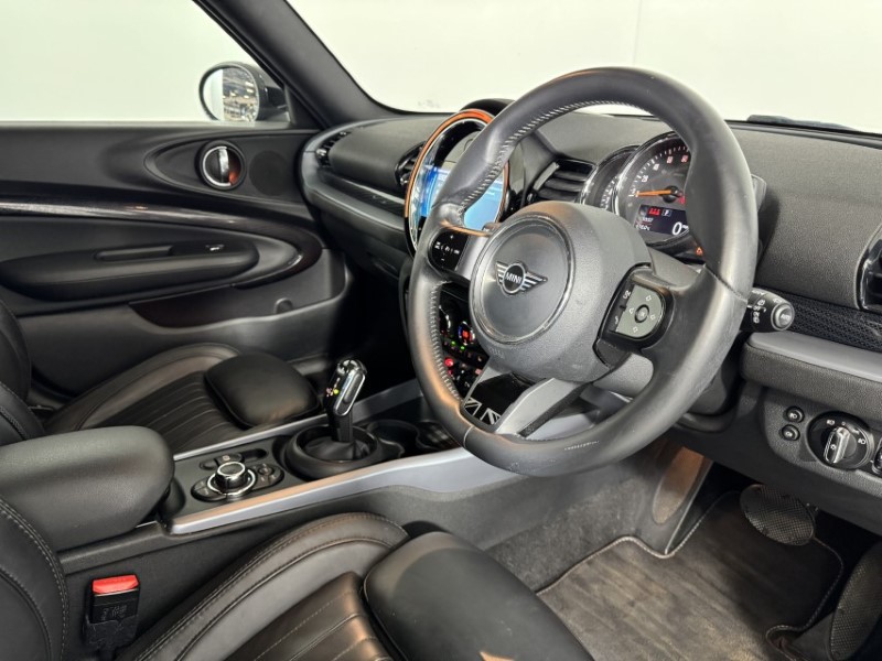 2022 (72) MINI CLUBMAN 1.5 Cooper Exclusive 6dr Auto 5702126