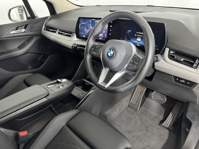 2025 (75) BMW 2 SERIES 220i MHT Sport 5dr DCT 5712603