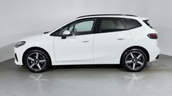 2025 (75) BMW 2 SERIES 220i MHT Sport 5dr DCT 5712639