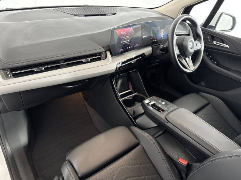 2025 (75) BMW 2 SERIES 220i MHT Sport 5dr DCT 5712628