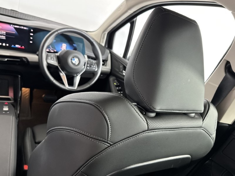 2025 (75) BMW 2 SERIES 220i MHT Sport 5dr DCT 5712626