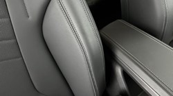 2025 (75) BMW 2 SERIES 220i MHT Sport 5dr DCT 5712607
