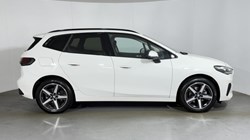 2025 (75) BMW 2 SERIES 220i MHT Sport 5dr DCT 5712633