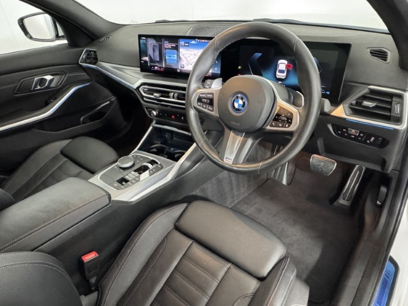 2024 (24) BMW 3 SERIES 330e xDrive M Sport 4dr Step Auto 5720238