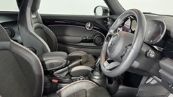 2024 (24) MINI HATCHBACK 1.5 Cooper Sport Premium 3dr Auto 5728767