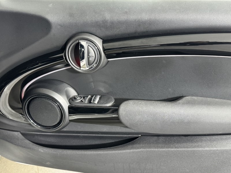 2024 (24) MINI HATCHBACK 1.5 Cooper Sport Premium 3dr Auto 5728773