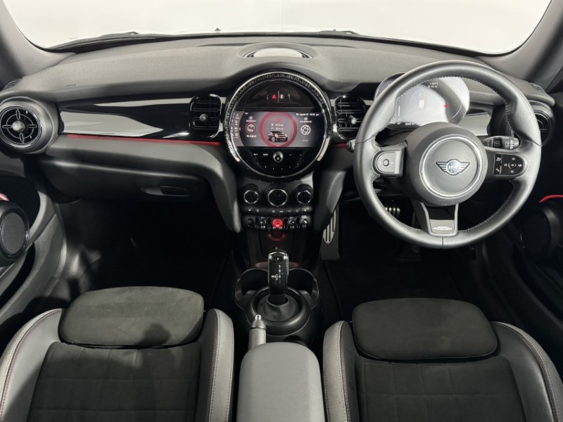 2024 (24) MINI HATCHBACK 1.5 Cooper Sport Premium 3dr Auto 5728787