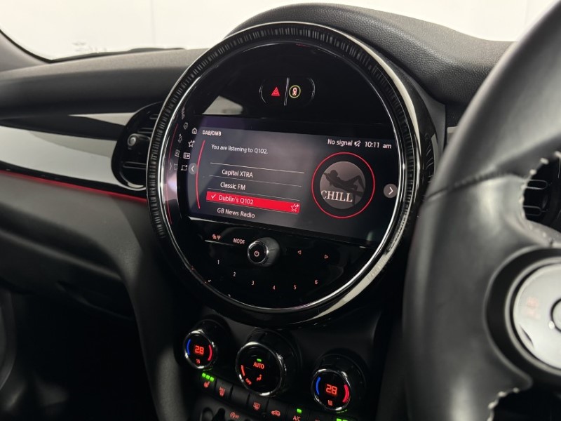 2024 (24) MINI HATCHBACK 1.5 Cooper Sport Premium 3dr Auto 5728760
