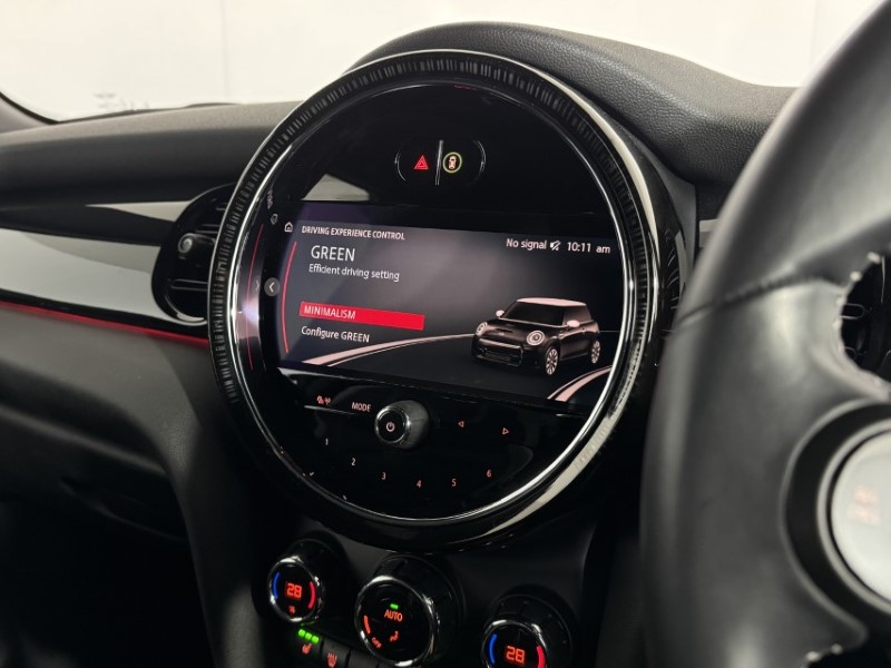 2024 (24) MINI HATCHBACK 1.5 Cooper Sport Premium 3dr Auto 5728765