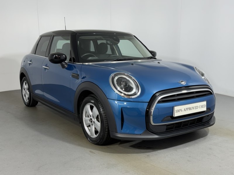 2023 (23) MINI HATCHBACK 1.5 Cooper Classic Premium 5dr