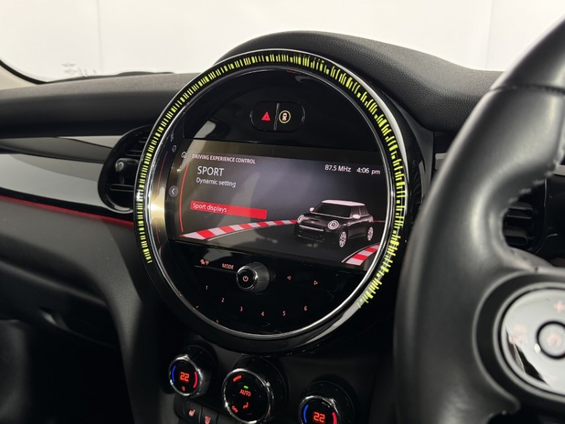 2023 (23) MINI HATCHBACK 1.5 Cooper Classic Premium 5dr 5741633