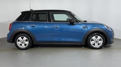 2023 (23) MINI HATCHBACK 1.5 Cooper Classic Premium 5dr 5741661