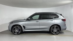 2024 (24) BMW X5 xDrive30d MHT M Sport 5dr Auto 5746840