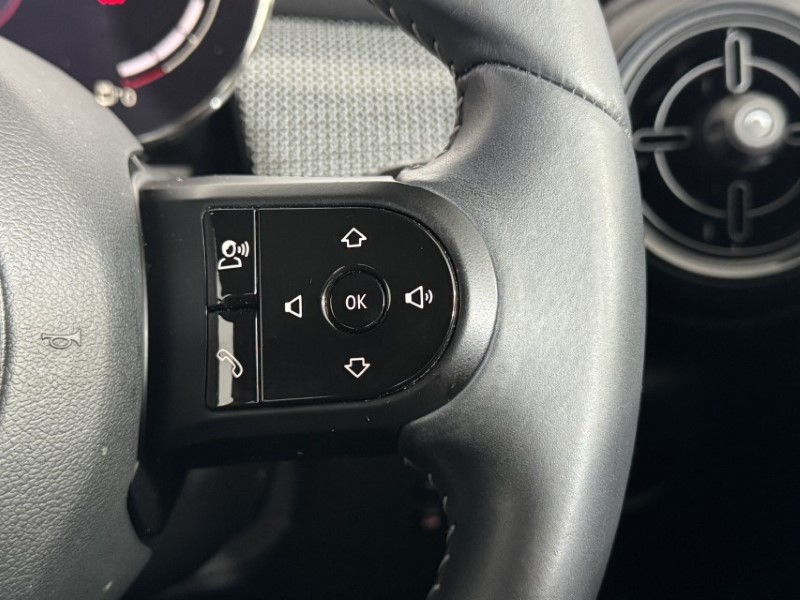 2023 (23) MINI HATCHBACK 1.5 Cooper Exclusive 3dr Auto 5761008