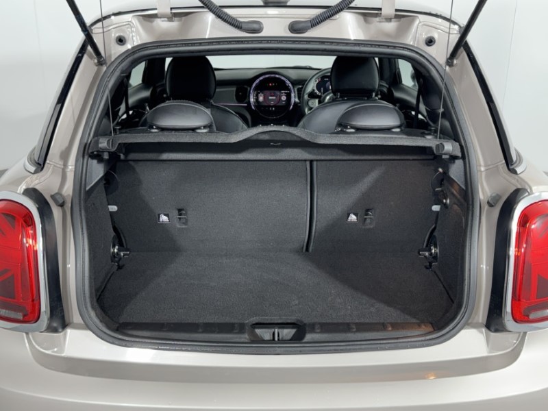 2023 (23) MINI HATCHBACK 1.5 Cooper Exclusive 3dr Auto 5761040