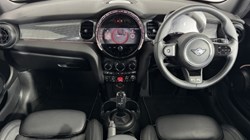 2023 (23) MINI HATCHBACK 1.5 Cooper Exclusive 3dr Auto 5761044