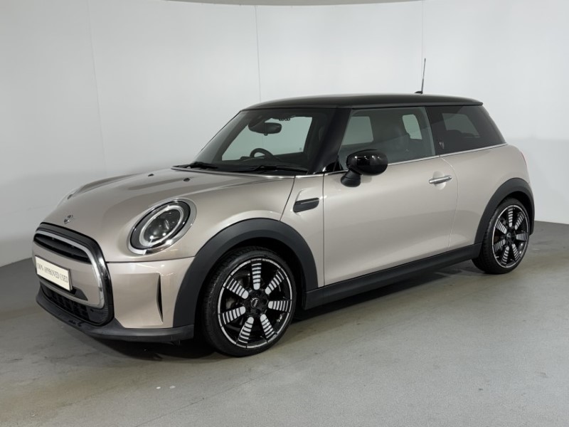 2023 (23) MINI HATCHBACK 1.5 Cooper Exclusive 3dr Auto 5761051