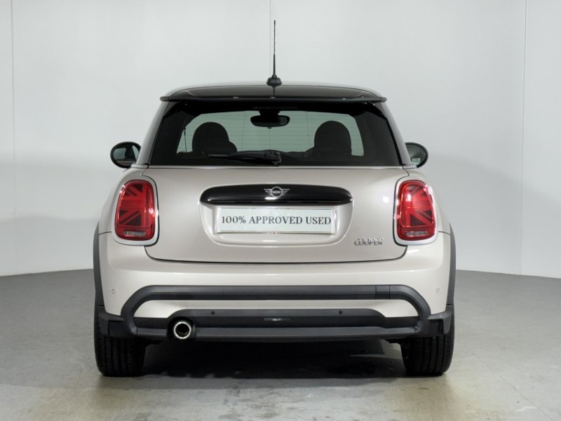 2023 (23) MINI HATCHBACK 1.5 Cooper Exclusive 3dr Auto 5761039