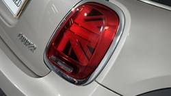 2023 (23) MINI HATCHBACK 1.5 Cooper Exclusive 3dr Auto 5761036