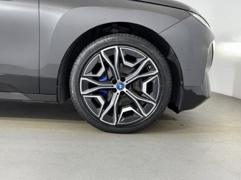 2022 (22) BMW iX 240kW xDrive40 M Sport 76.6kWh 5dr Auto 5741512