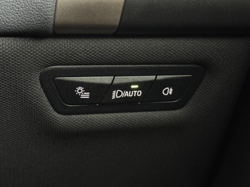 2022 (22) BMW iX 240kW xDrive40 M Sport 76.6kWh 5dr Auto 5741491