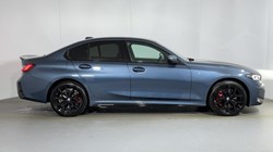 2025 (75) BMW 3 SERIES 330e 22.3 kWh M Sport 4dr Step Auto 5829773